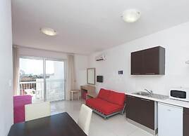 Marlita Beach Hotel Apartments