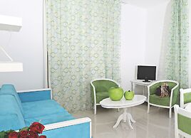 Marlita Beach Hotel Apartments