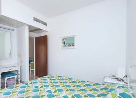 Marlita Beach Hotel Apartments
