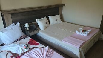 Wallabies Aquaduct Hotel