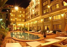 Monoreach Angkor Hotel