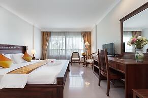 Monoreach Angkor Hotel