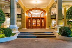 Monoreach Angkor Hotel