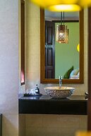 Chivapuri Beach Resort