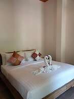 Chivapuri Beach Resort