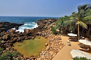 Thaproban Pavilion Resort & Spa