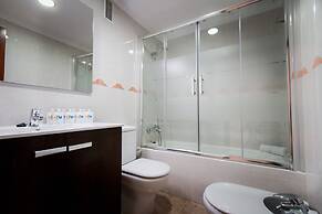 Holidays2Malaga Train Station Area Apartments