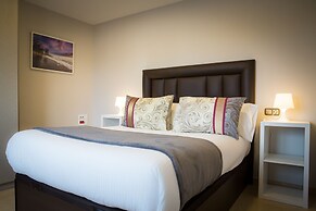 Holidays2Malaga Train Station Area Apartments