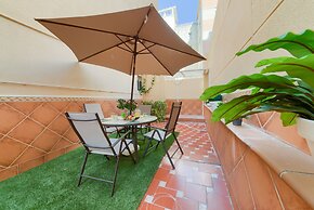 Holidays2Malaga Train Station Area Apartments