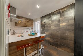 Holidays2Malaga Train Station Area Apartments