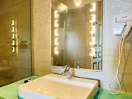 Thaproban Beach House