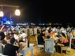 Thaproban Beach House