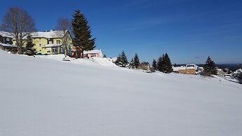 Hotel Schöne Aussicht