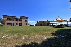 Porsenna Resort