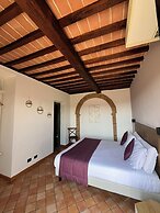 Porsenna Resort