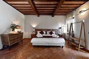 Porsenna Resort