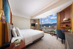 Shangri-La Resort, Shangri-La