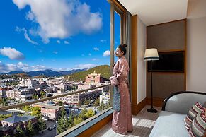 Shangri-La Resort, Shangri-La