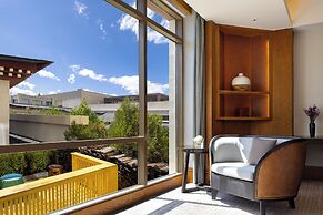 Shangri-La Resort, Shangri-La