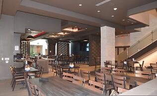 Embassy Suites by Hilton Kansas City Olathe