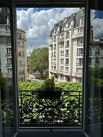 Hotel Olympic Paris Boulogne by Patrick Hayat