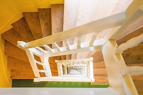 Hotel Olympic Paris Boulogne by Patrick Hayat