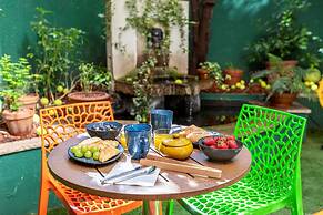 Hotel Olympic Paris Boulogne by Patrick Hayat