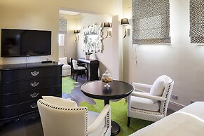 Pepoli9 Design Suites in Rome