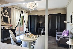 Pepoli9 Design Suites in Rome