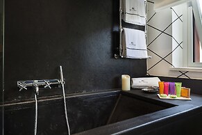 Pepoli9 Design Suites in Rome