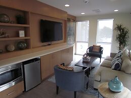 Cozy Place in Tahiti Way