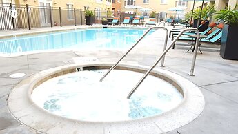 Apartment near Gaslamp & Convetion Center