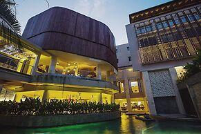 Bali Paragon Resort Hotel