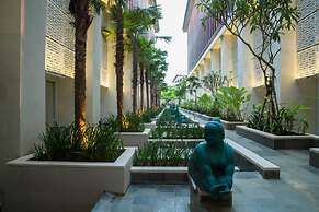 Bali Paragon Resort Hotel