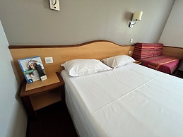 Brit Hotel Confort Montauban