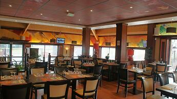 Brit Hotel Confort Montauban
