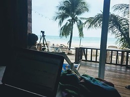 Apple Beachfront Resort