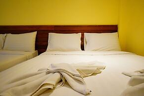 Apple Beachfront Resort