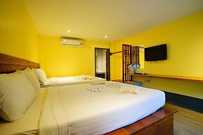 Apple Beachfront Resort