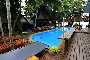 Apple Beachfront Resort