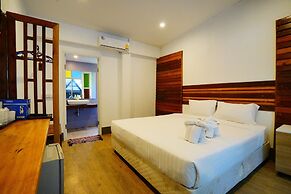 Apple Beachfront Resort