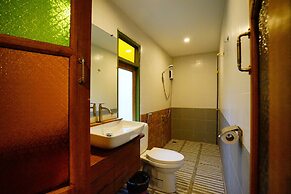 Apple Beachfront Resort