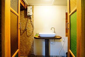 Apple Beachfront Resort