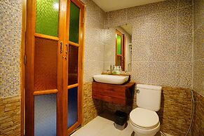 Apple Beachfront Resort