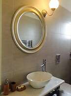 Efi & Sofia Apartments