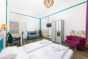 Amber Terrace Studio