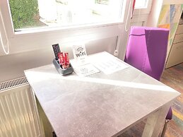 Amber Terrace Studio