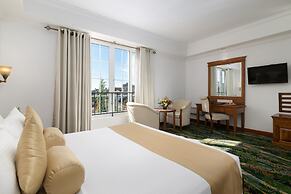 Araliya Green Hills - Where Historic Charm Mingles with Natural Beauty