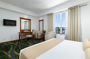 Araliya Green Hills - Where Historic Charm Mingles with Natural Beauty