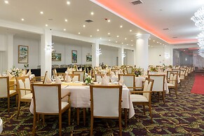 Araliya Green Hills - Where Historic Charm Mingles with Natural Beauty